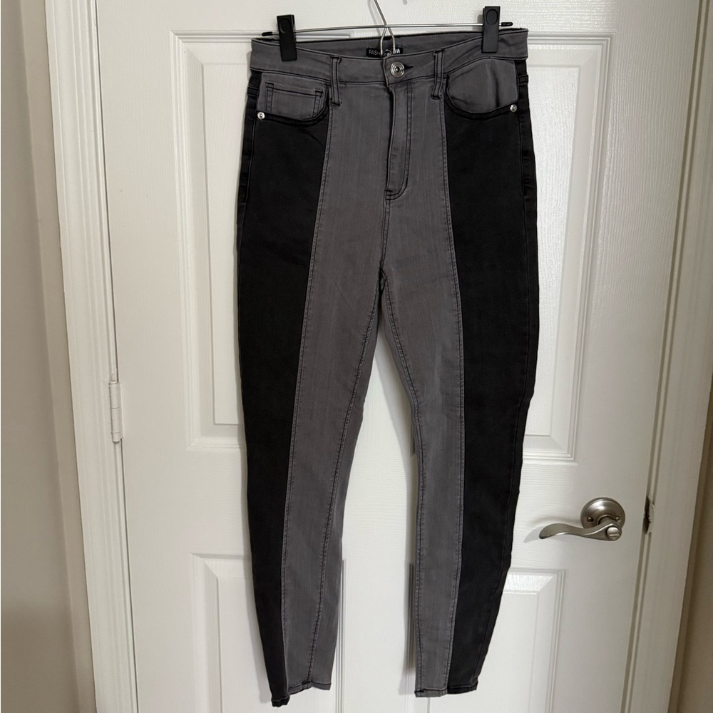 Fashion Nova Black and Gray Women Jeans